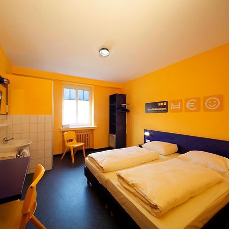 Bed'Nbudget Expo-Hostel Dorms Hannover Rom bilde